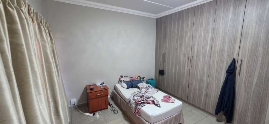 8 Bedroom Property for Sale in Meiringspark North West